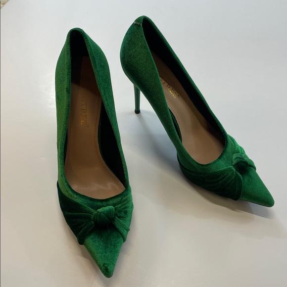 Big Tree Green Velvet Bow Pointed Toe Stiletto Pumps Sz 39 (US 8.5) - Picture 1 of 10